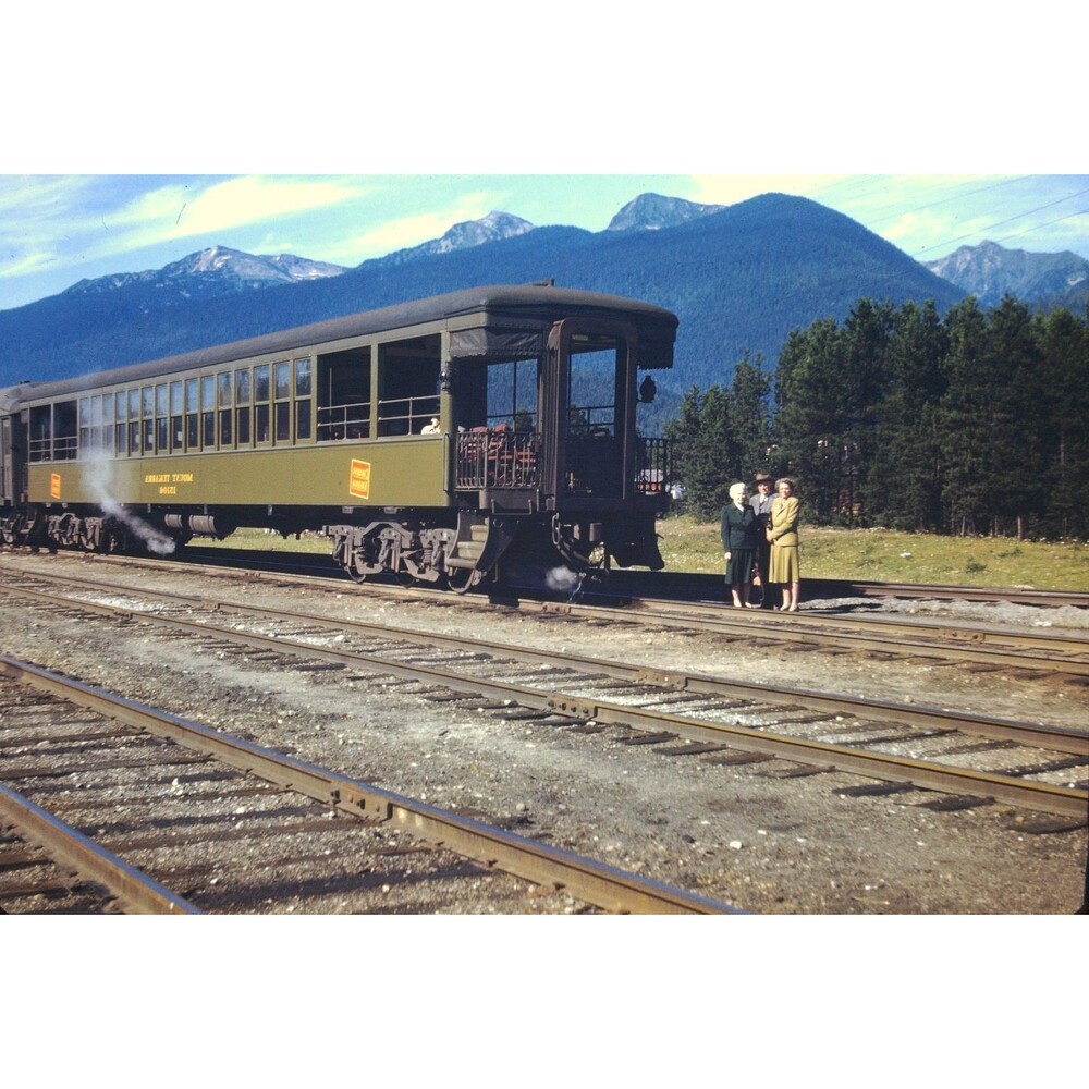 Kodak Slide 35mm 1950s Red Border Kodachrome, historic railway train, White Pass